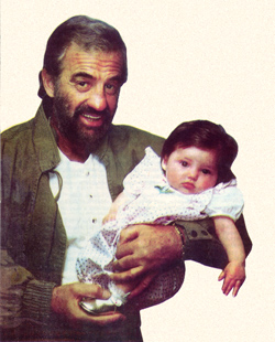Жан-Поль Бельмондо с внучкой