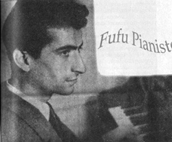 Луи де Фюнес - пианист